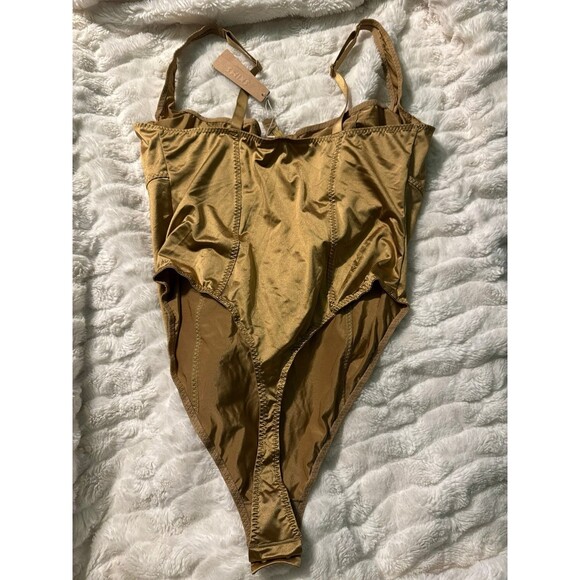 NWT SKIMS STRETCH SATIN BODYSUIT - 2X/Pyrite - Picture 4 of 4